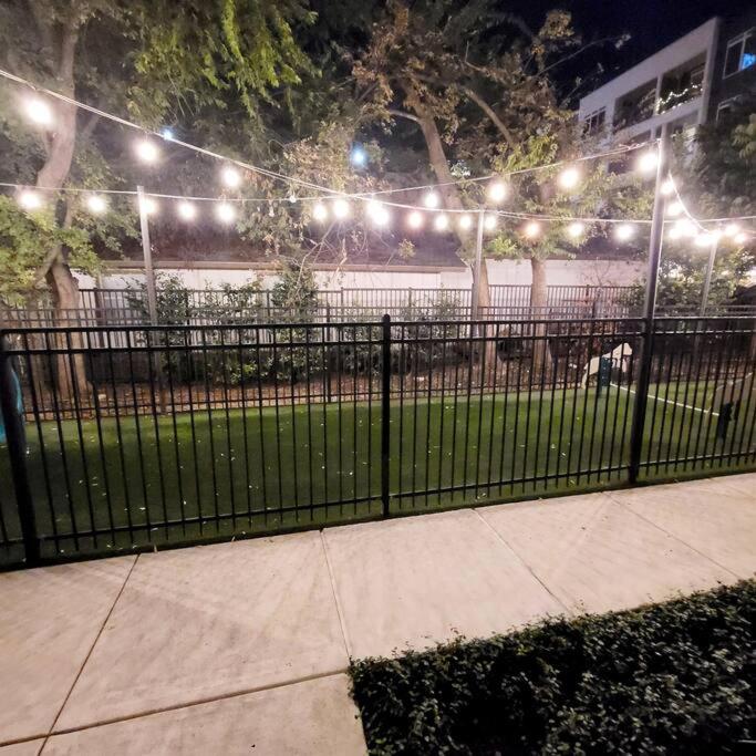 Appartement Beautiful Riverwalk With Full Amenities, King Bed & Free Parking