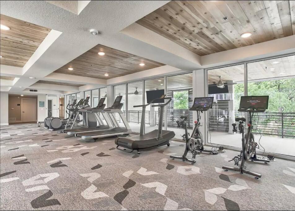 Appartement Beautiful Riverwalk With Full Amenities, King Bed & Free Parking San Antonio