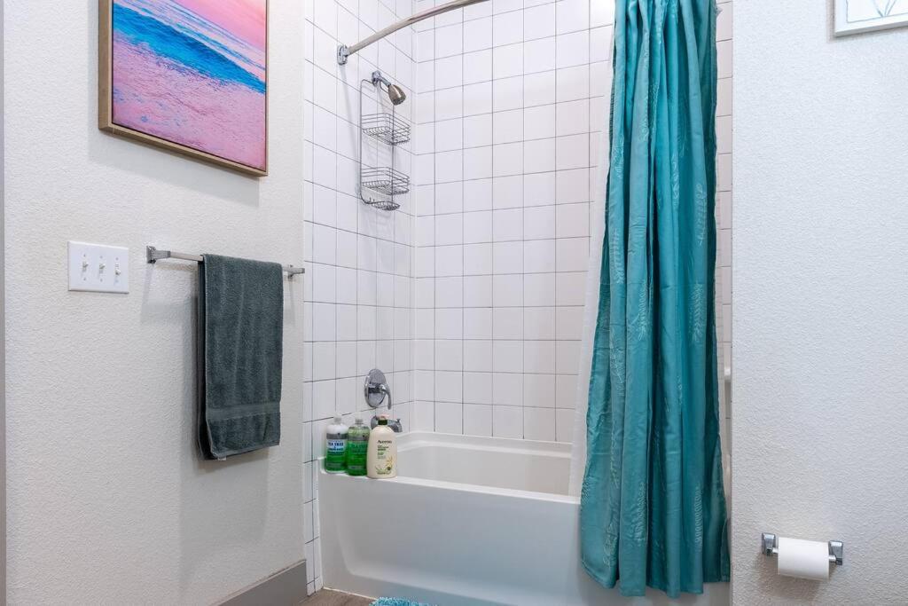 Appartement Beautiful Riverwalk With Full Amenities, King Bed & Free Parking *