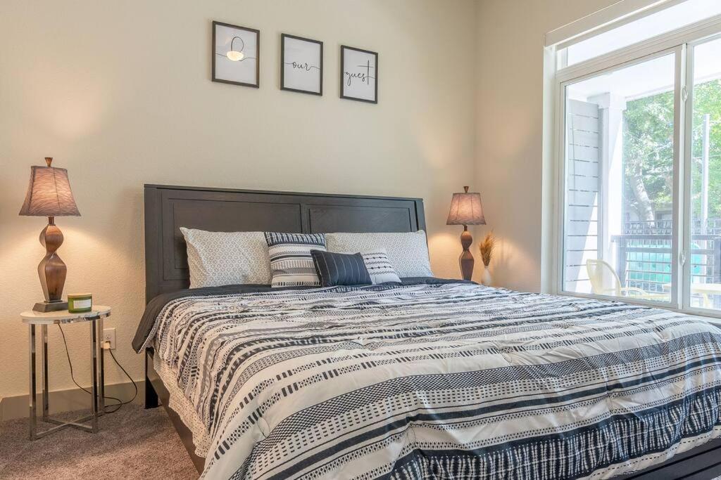 Appartement Beautiful Riverwalk With Full Amenities, King Bed & Free Parking