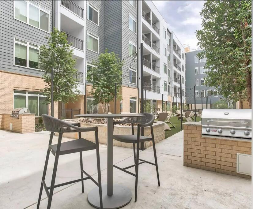 Appartement Beautiful Riverwalk With Full Amenities, King Bed & Free Parking San Antonio